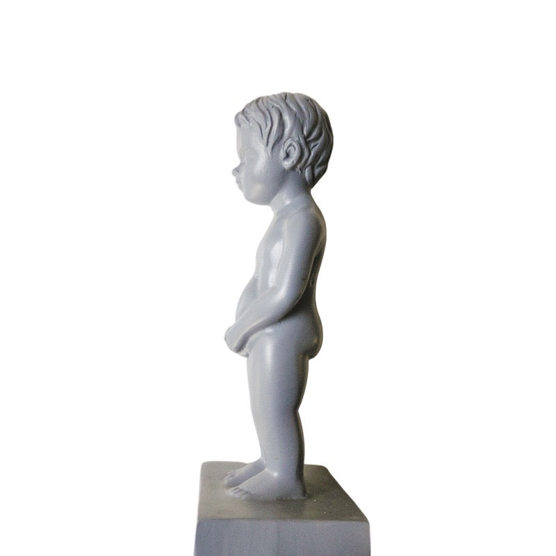 Pee My Plants Garden Sculpture